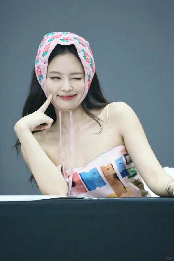 ảnh jennie dễ thương 26