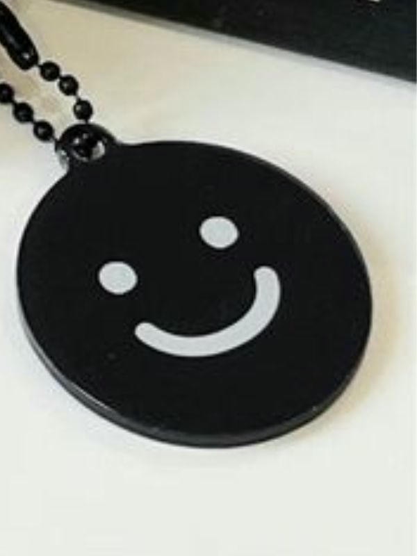 ảnh mặt cười đen 8