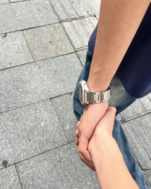 ảnh nắm tay người yêu 21