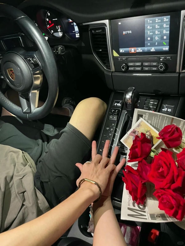 ảnh nắm tay người yêu 28