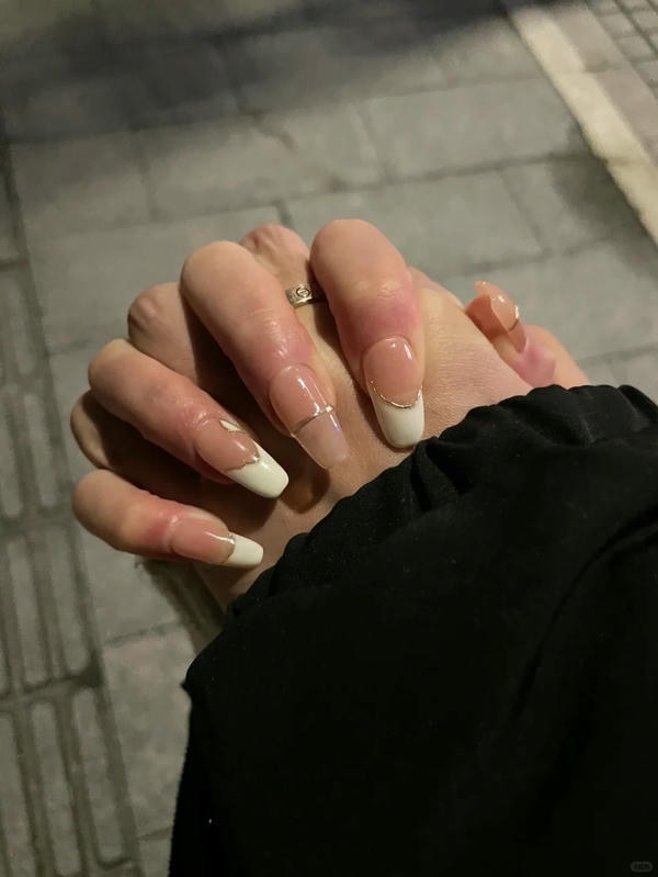 ảnh nắm tay người yêu 29