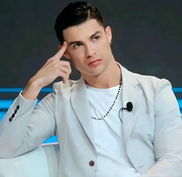 ảnh ronaldo ngầu 12