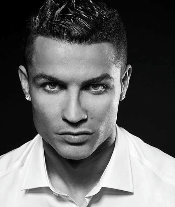 ảnh ronaldo ngầu 33
