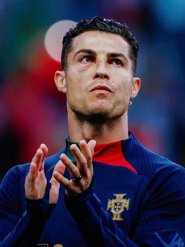 ảnh ronaldo ngầu 6