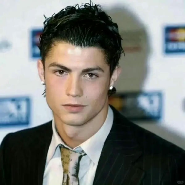 ảnh ronaldo ngầu 9