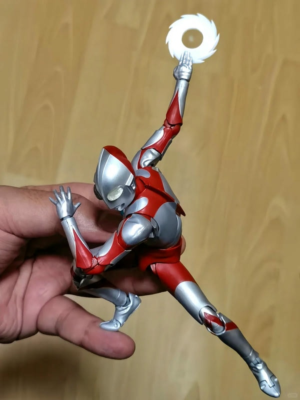 ảnh siêu nhân điện quang 2