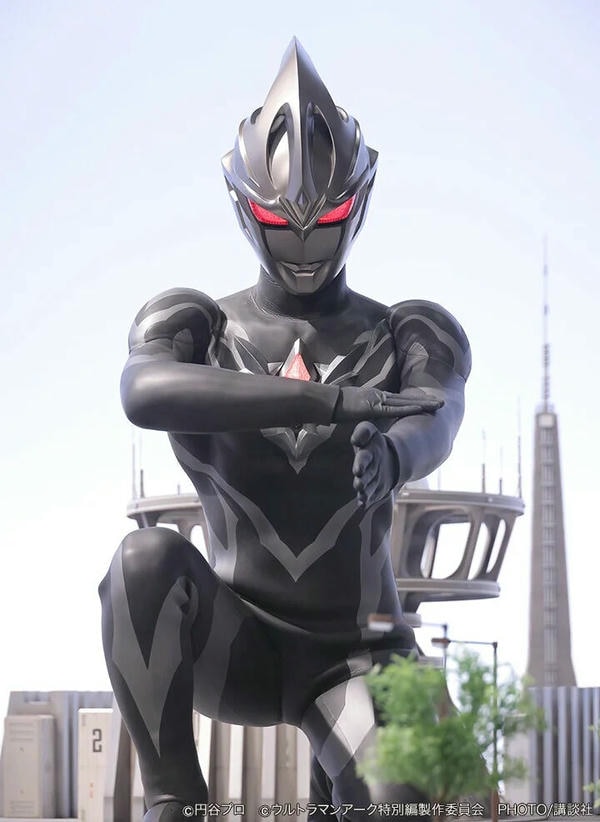 ảnh siêu nhân điện quang 6