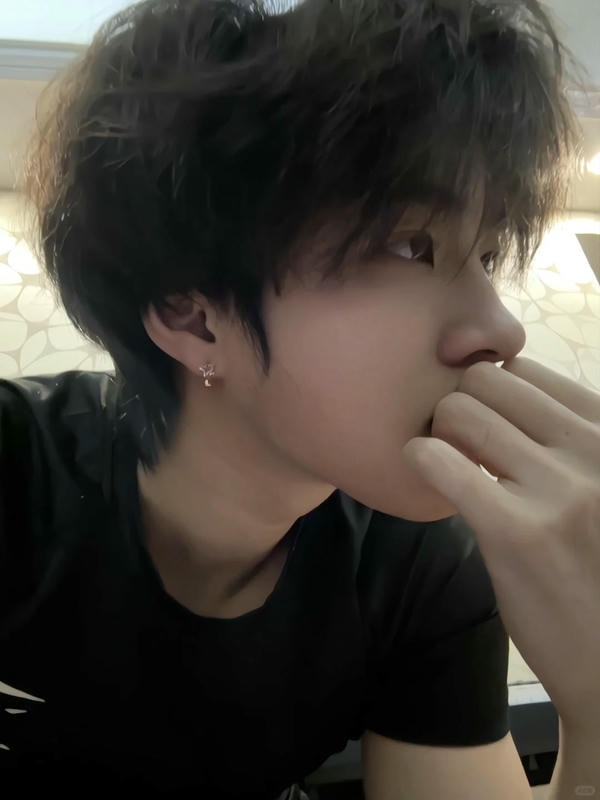 ảnh trai che mặt 16