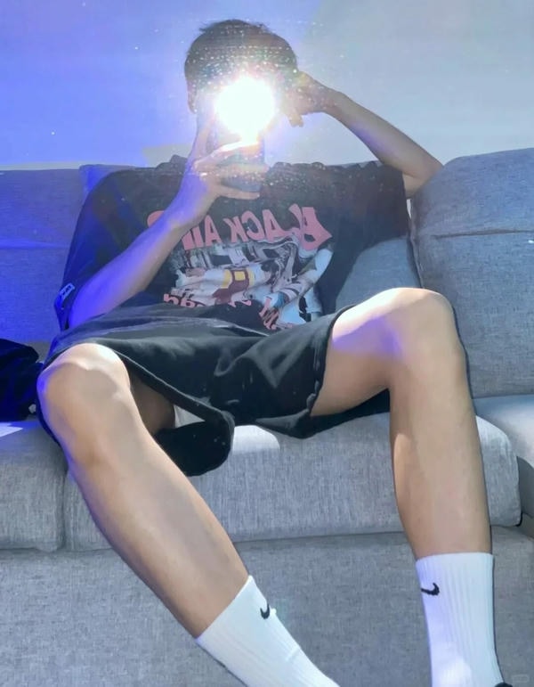 ảnh trai che mặt 22