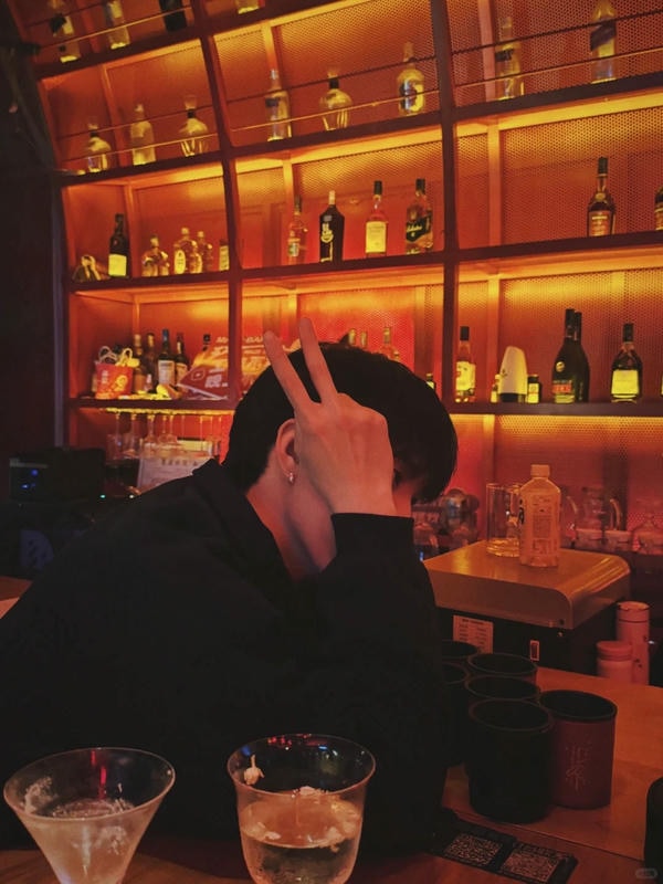 ảnh trai che mặt 4