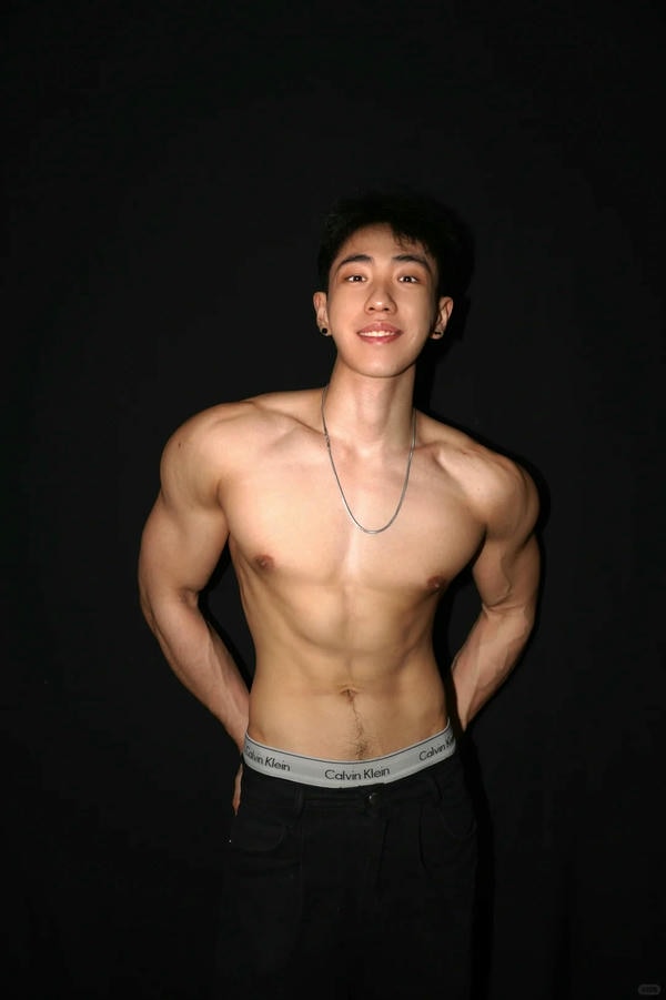 ảnh trai đẹp sáu múi 1