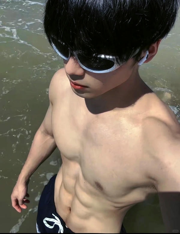 ảnh trai đẹp sáu múi 12