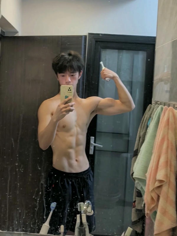 ảnh trai đẹp sáu múi 16