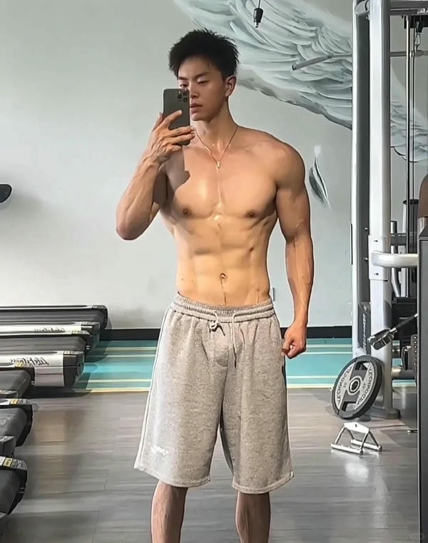 ảnh trai đẹp sáu múi 27