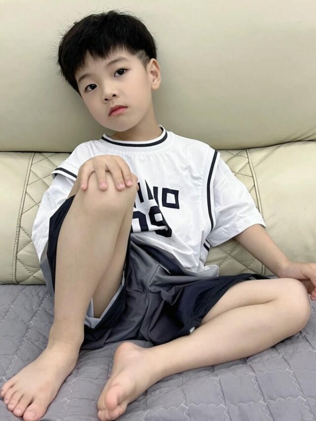 ảnh bé trai đáng yêu 24