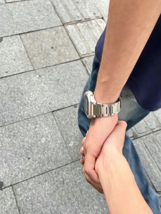 ảnh nắm tay người yêu 21