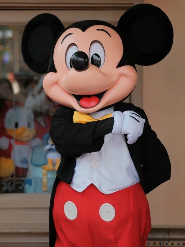 hình ảnh mickey 13