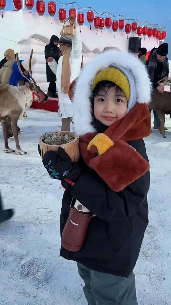 hình ảnh bé trai đáng yêu