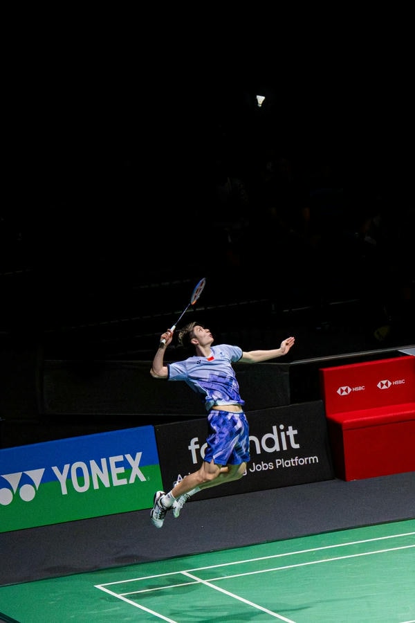 hình ảnh chơi cầu lông