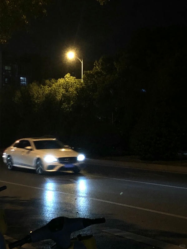 hình ảnh đường phố về đêm