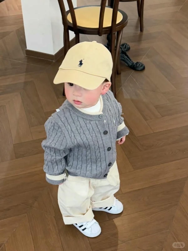 hình ảnh em bé trai dễ thương 4