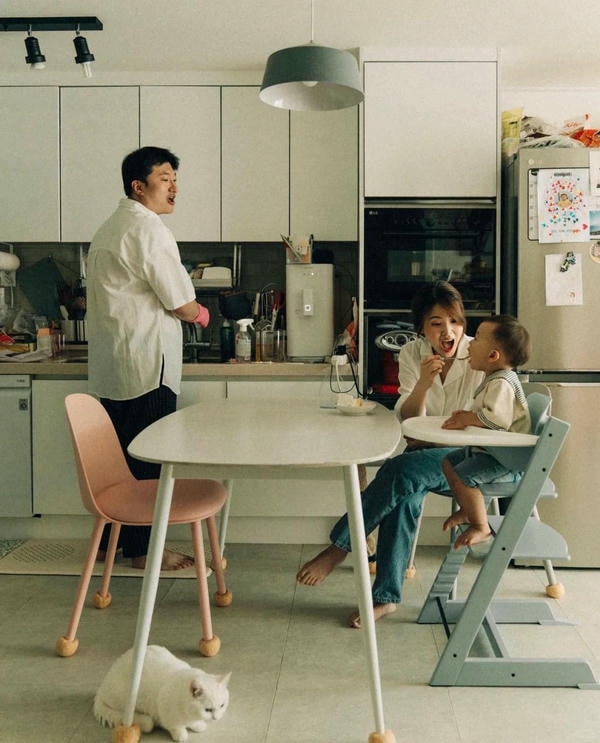 hình ảnh gia đình hạnh phúc 8