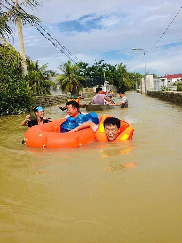 hình ảnh lũ lụt 7