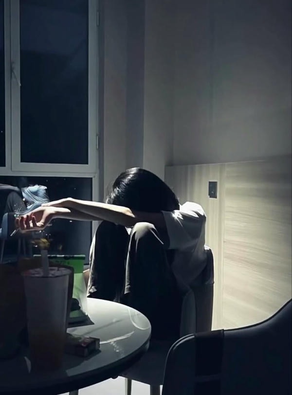 hình ảnh mệt mỏi 1