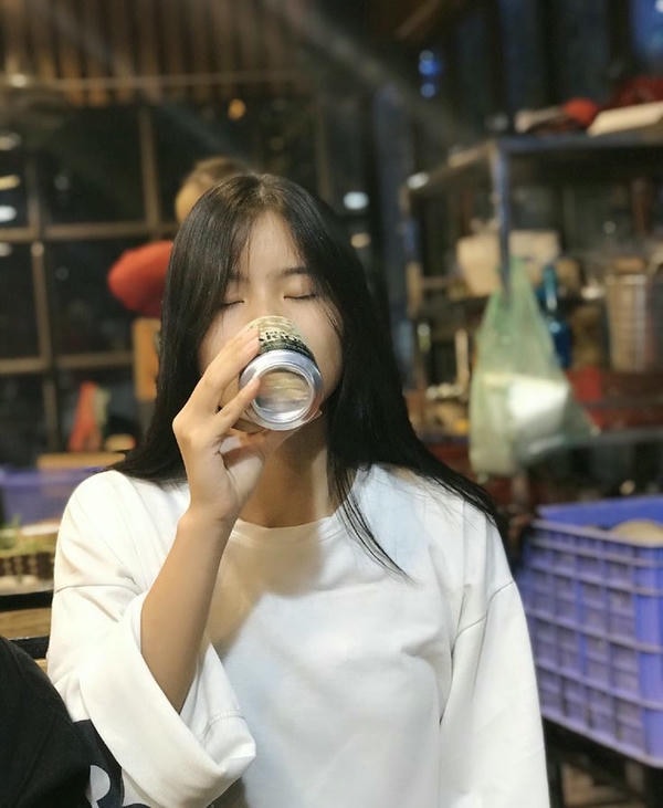 hình ảnh nhậu 1 mình 6