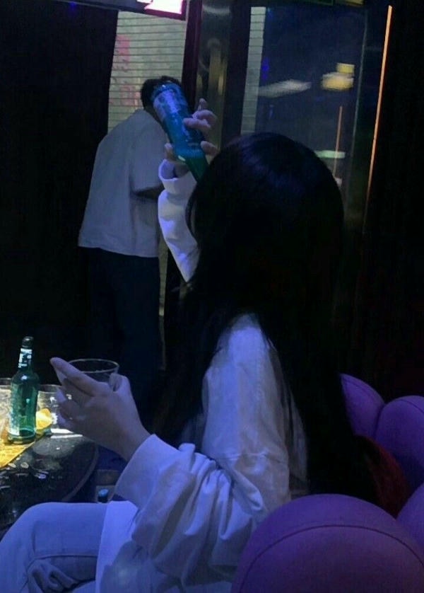 hình ảnh nhậu 1 mình 8