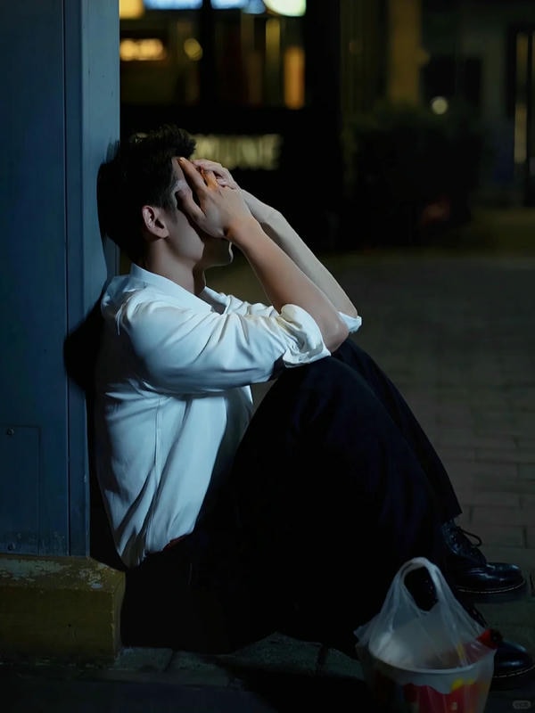 những hình ảnh con trai buồn