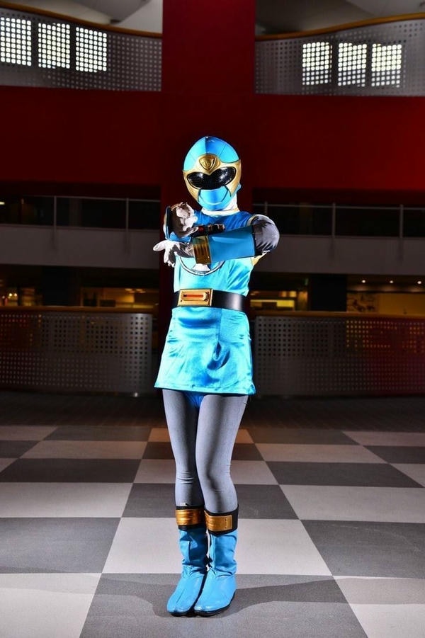 siêu nhân cuồng phong 12