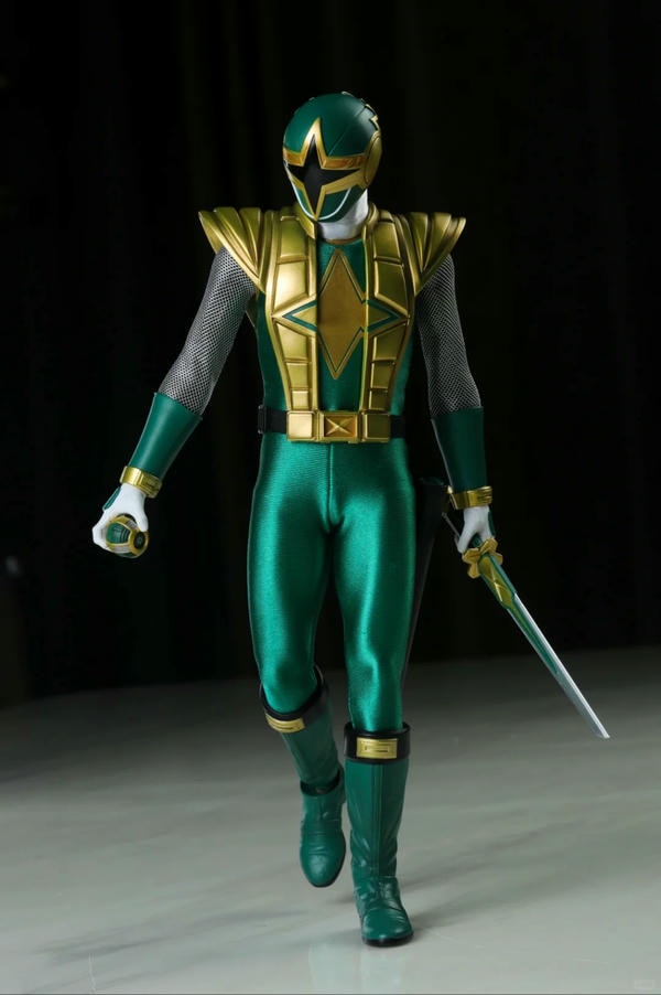 siêu nhân cuồng phong 24