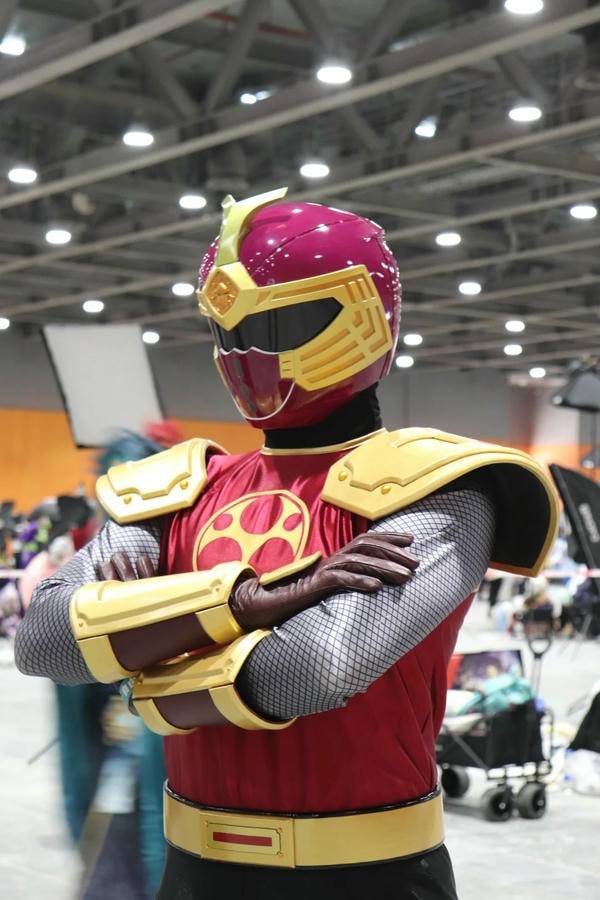 siêu nhân cuồng phong 27