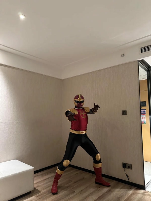 siêu nhân cuồng phong 34