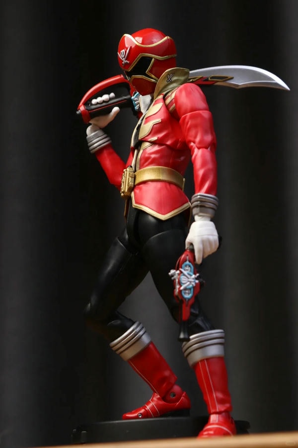 siêu nhân hải tặc 21