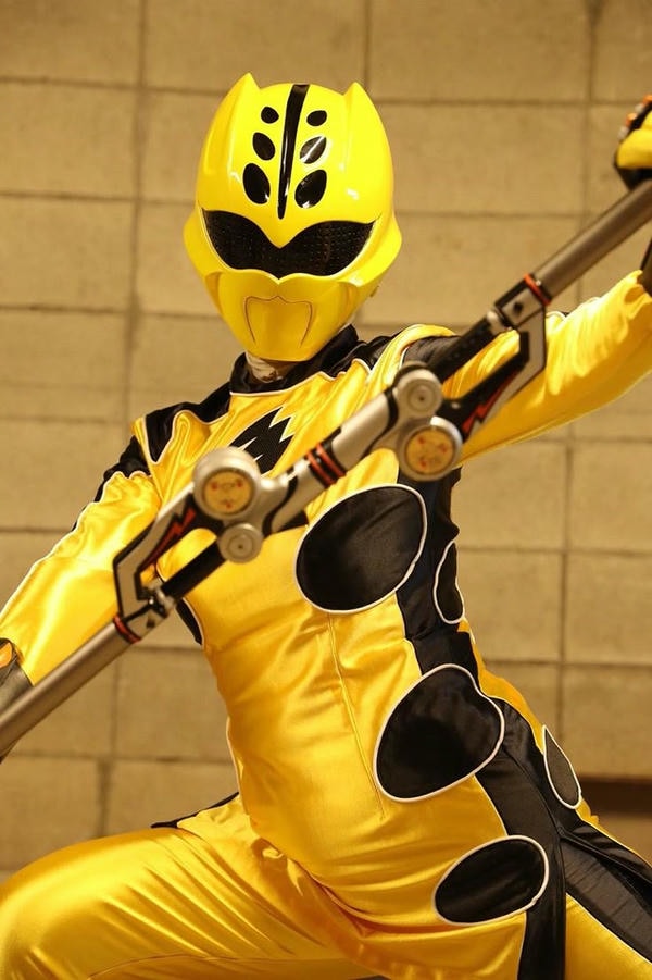 siêu nhân mãnh thú 10