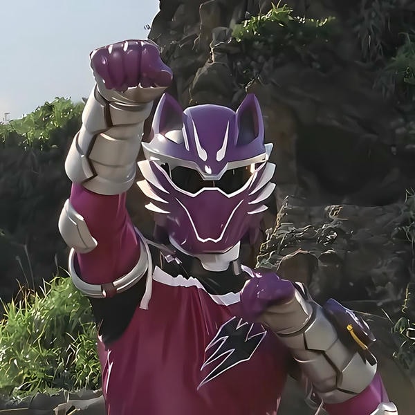 siêu nhân mãnh thú 23