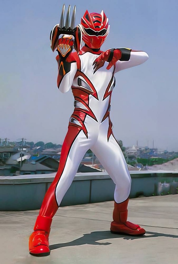 siêu nhân mãnh thú 32