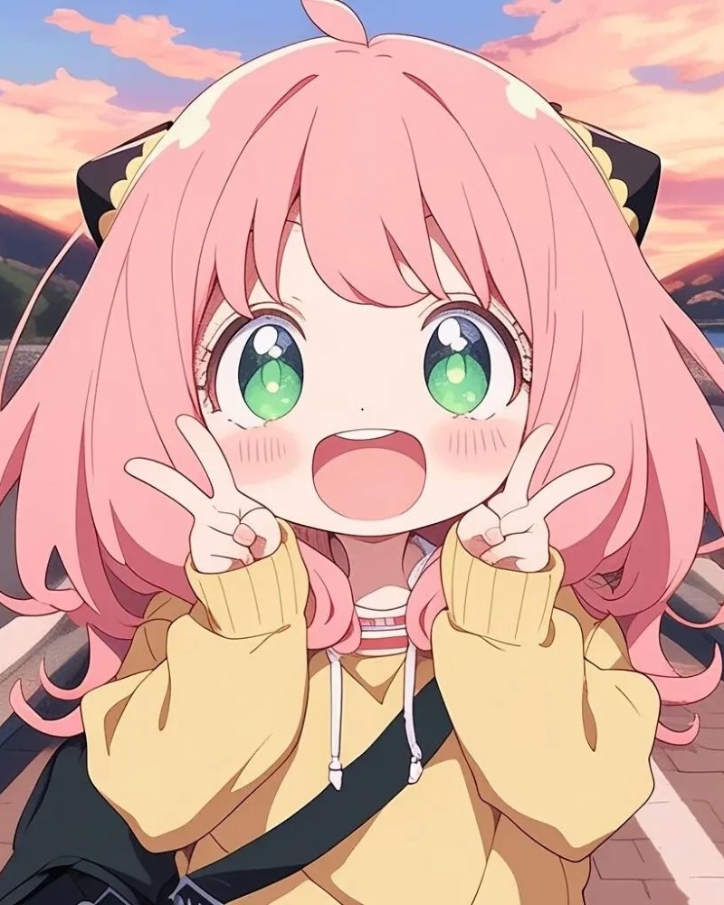 Cô gái anime tóc hồng tạo dáng với nụ cười rạng rỡ