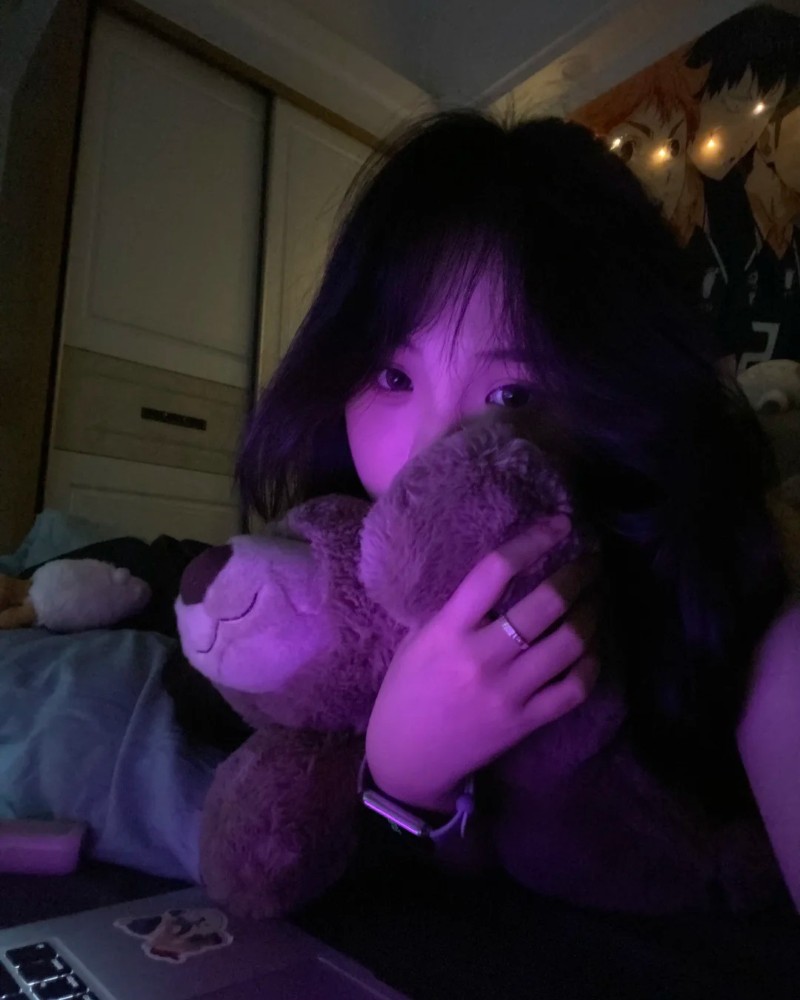 Học sinh chụp ảnh ánh sáng thấp