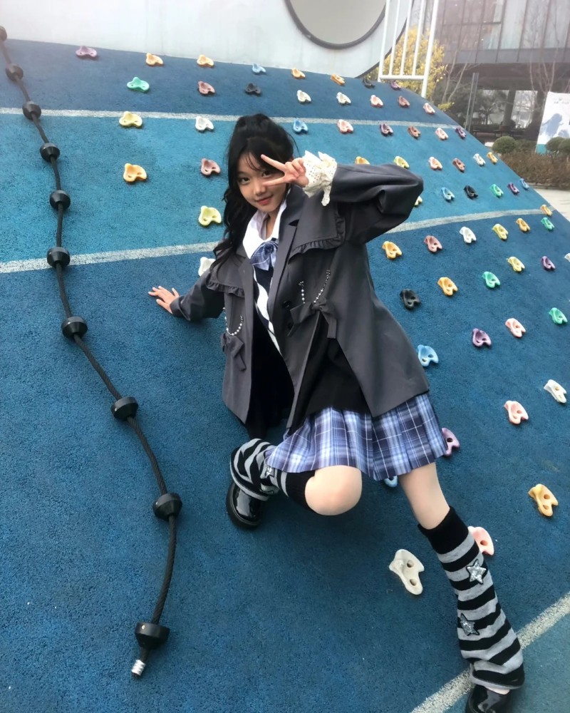 Chân dung học sinh cấp 2 với nét dễ thương tự nhiên