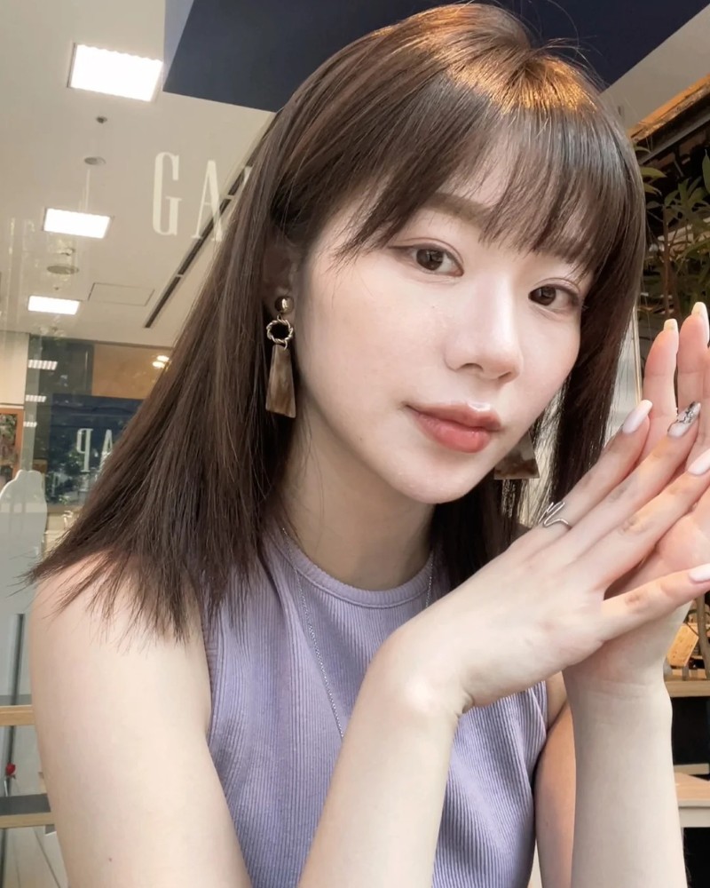 nụ cười trong văn phòng