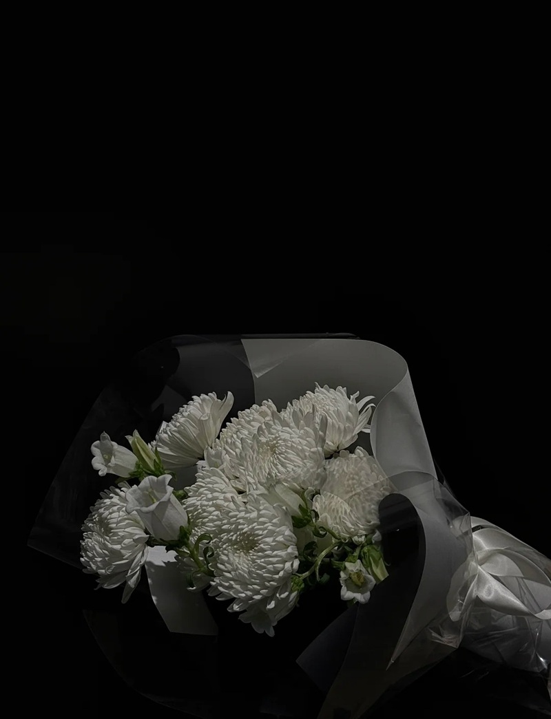 hình ảnh hoa buồn cô đơn 6