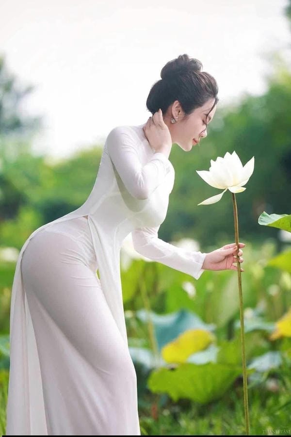ảnh sex áo dài 21