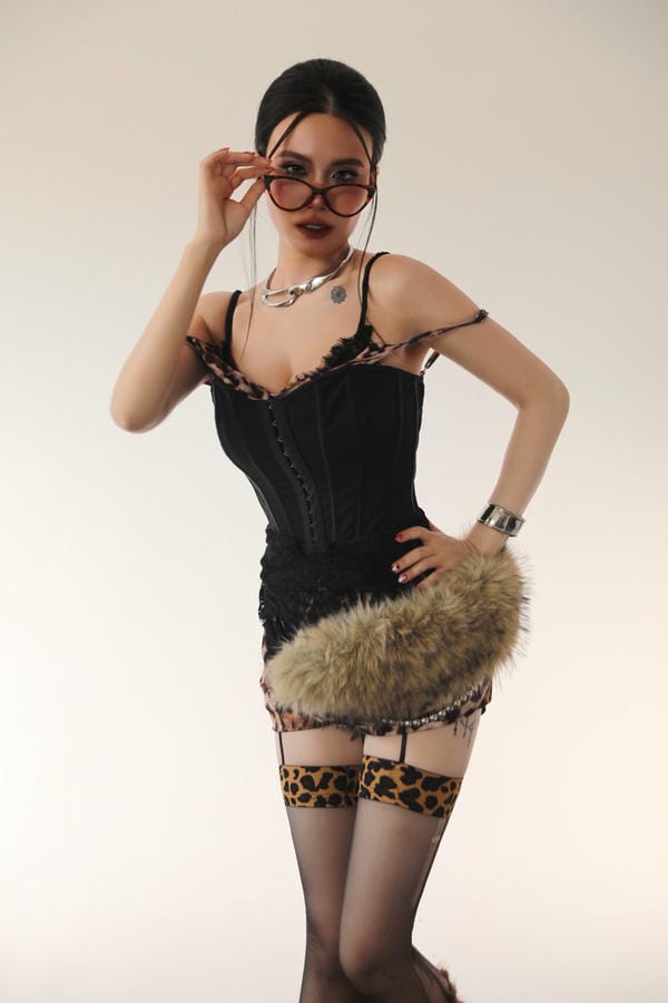 ảnh sex linh miu 31