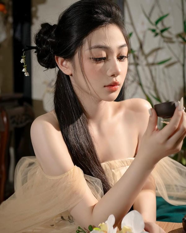 ảnh sex trần hà linh 18