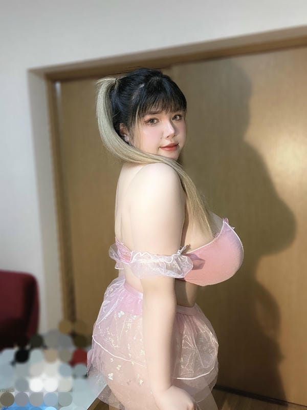 ảnh sex võ thị thu trang 4