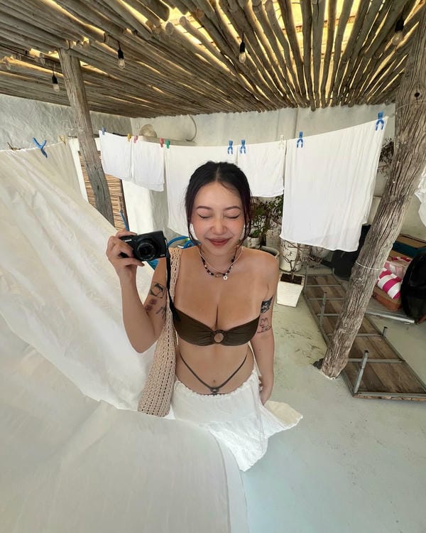 ảnh phí hồng hà leak 15