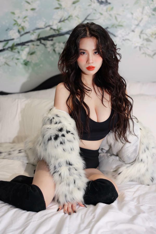 ảnh sex linh miu 10
